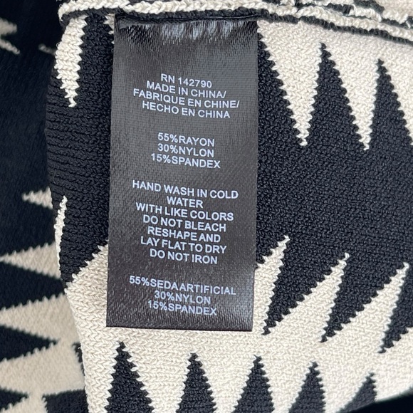 NWT Vertigo Paris knitted jacquard dress black / tan size S - Picture 4 of 6